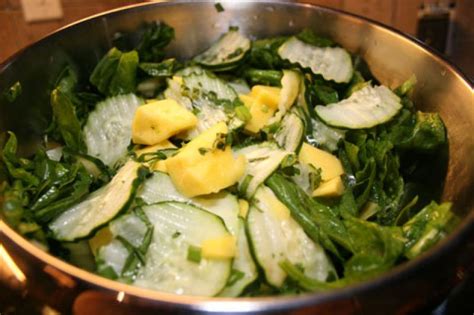 Cucumber Mango And Spinach Salad Saladmaster Recipes
