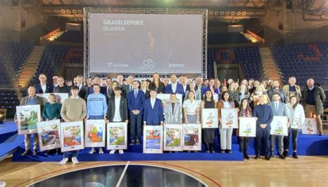 La Gala del Deporte reconoce los méritos de los deportistas y entidades