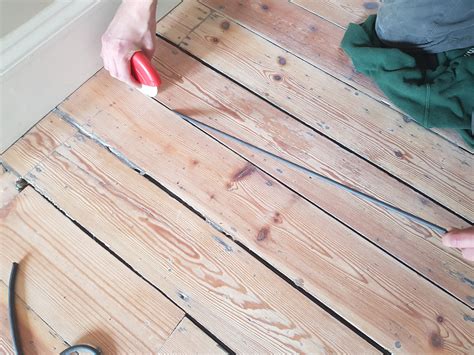 How To Fill Large Gaps In Hardwood Floors At Linda Mcnew Blog