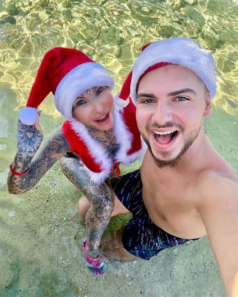 Kr Lowe Ycia Adrianna Eisenbach W Bikini Na Wakacjach Pudelek