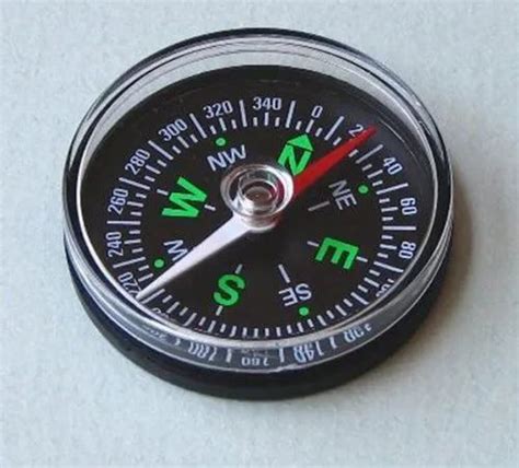 Black Vintage Magnetic Compass Plastic Packaging Type Box Size Diameter 2 Inch At Rs 30