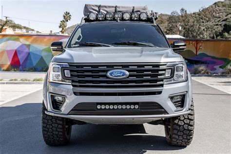 Custom 2018 Ford Expedition Is a Rear-Wheel-Drive Terrain Conquering ...