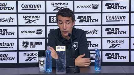 Bruno Lage do Botafogo coloca cargo à disposição após derrota no