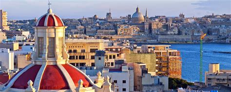 Travel to Sliema, Malta - Sliema Travel Guide - Easyvoyage