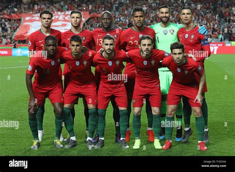 Lineup of the Portugal team during the Qualifiers - Group B to Euro ...