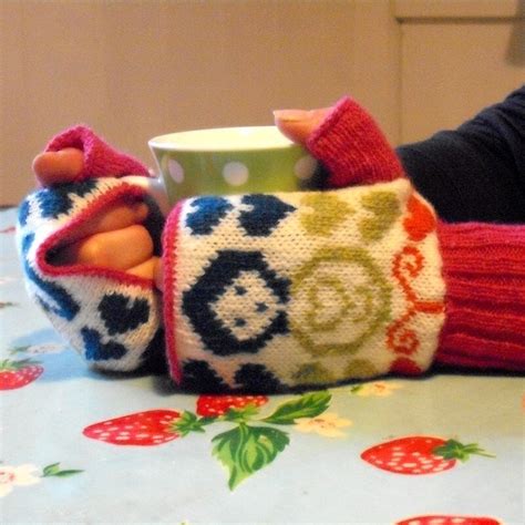 Russian Dolls And Hearts Knitted Fairisle Hand Warmersgloves