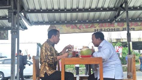 Mudah Mudahan Enak Ya Kata Anies Baswedan Soal Jokowi Makan Bakso