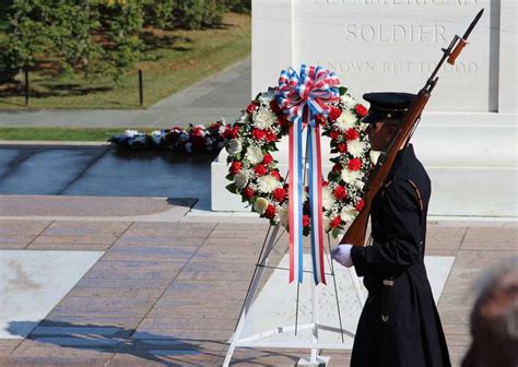 Local Veterans Lay A Wreath At The Tomb Of The Unknown Soldier