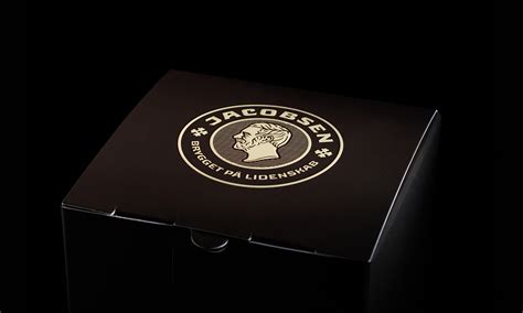 Limited Edition Gift Box For Jacobsen Brown Ale Beer On Behance