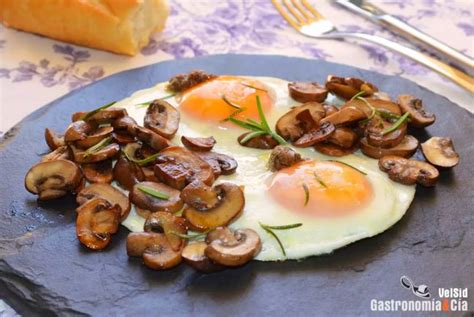 Recetas Con Champi Ones Y Huevos Para Improvisar Una Comida F Cil Y