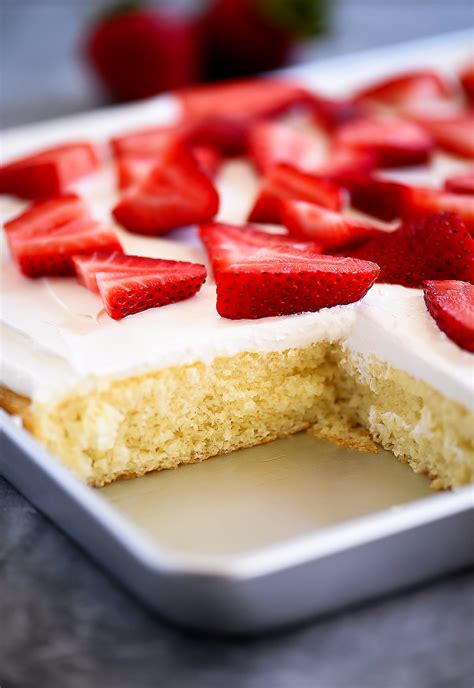 Strawberry Shortcake Sheet Cake Life In The Lofthouse