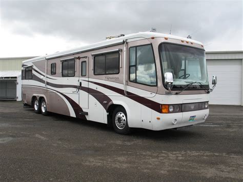 1998 Monaco Signature 42′ Premier Rv