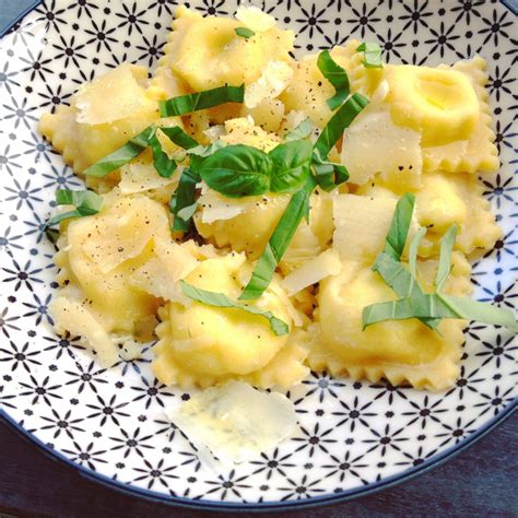 Raviolis à la ricotta et au basilic