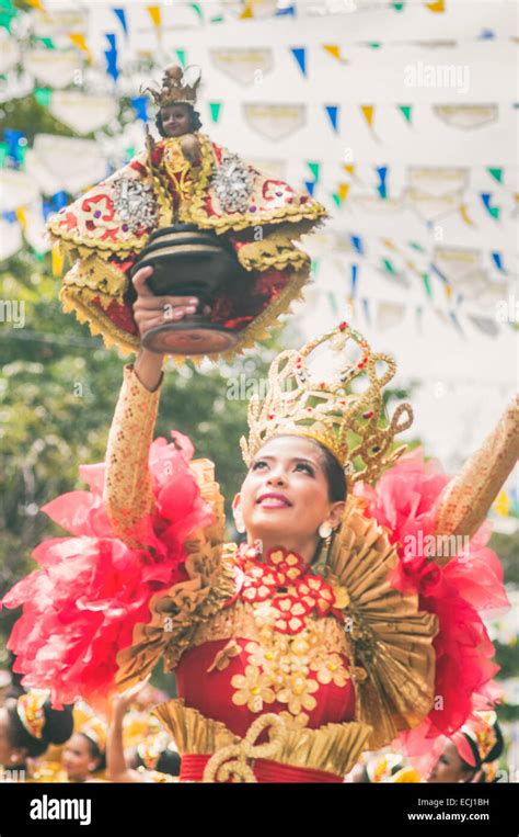 Beauty Pageant Procession During Sinulog Festival Celebrations In Cebu