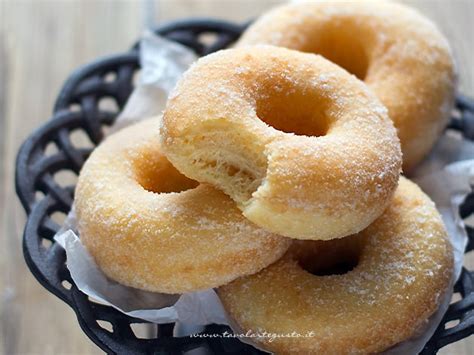 Ciambelle Fritte Graffe Senza Patate Ricetta Ciambelle Soffici Come