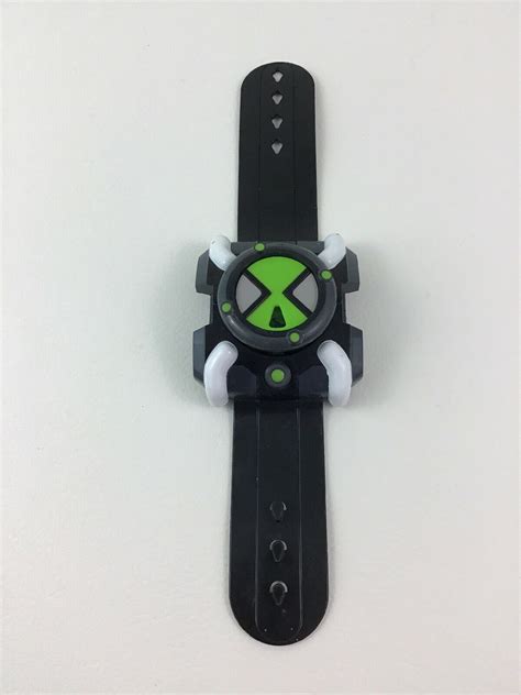 Ben Original Omnitrix Watch Fx Light Up Sounds Wrist Toy Bandai Cn