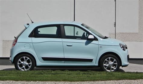 Renault Twingo III original platišča z letnimi gumami