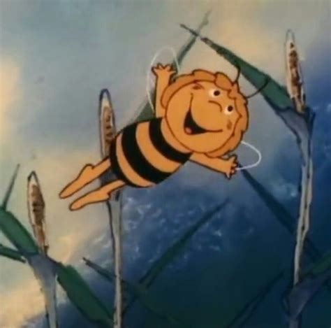 Maya the bee Classic Cartoon Characters, Classic Cartoons, Easy Graffiti Drawings, Childhood ...