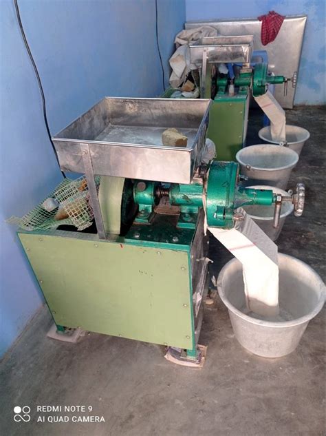 Semi Automatic 2 Hp Commercial Atta Chakki Machine 30 Kghr At Rs