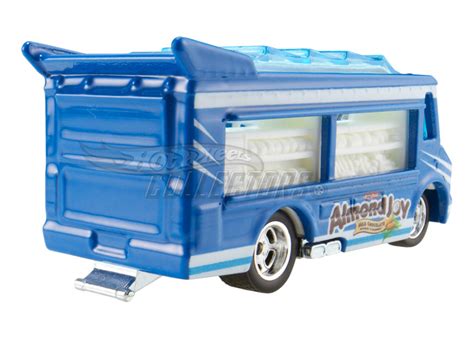 T Hunted Hot Wheels Nostalgia