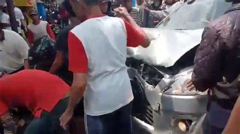 Kecelakaan Maut Di Caringin Bogor Mobil Seruduk Sejumlah Motor Yang