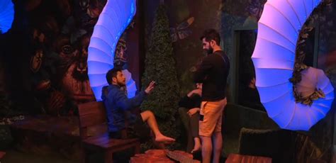 Bigg Boss 15 Day 3 Photos Pratik Sehajpal Locks Horns With Jay