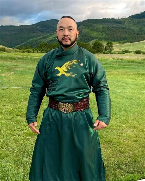 Mongolian Clothing For Men