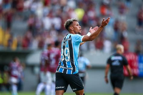 Grêmio X Brasil De Pelotas Veja Onde Assistir Ao Jogo Do Campeonato