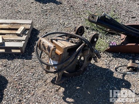 John Deere Hpt Jd Hydraulic Tilting Quick Coupler In Denver