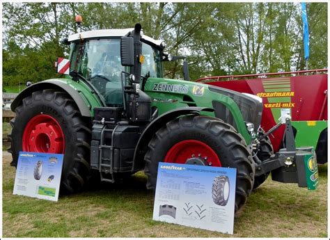 Fendt Vario Ausgestellt Bei Der Landmachinenausstellung In