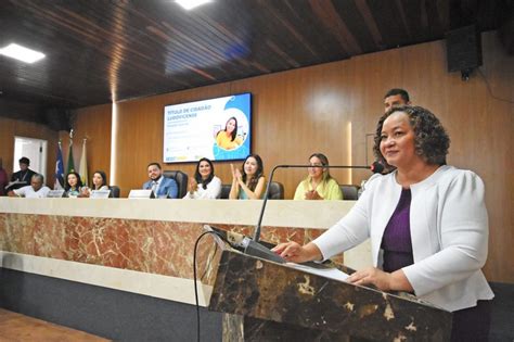 Susan Lucena recebe o título de Cidadã Ludovicense da Câmara Municipal