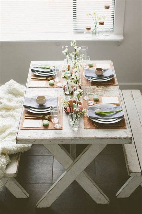 32 Indoor Picnic Table Ideas For A Relaxed Feel - DigsDigs