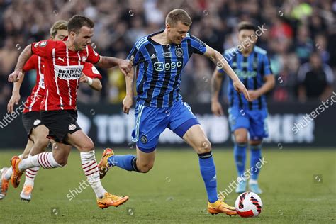 Lr Mario Gotze Psv Eindhoven Per Editorial Stock Photo - Stock Image ...