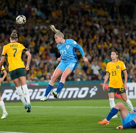 Coupe du monde féminine l Angleterre met fin au rêve de l Australie