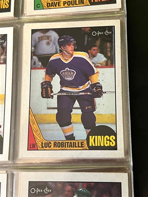 1984 85 OPC AND TOPPS 1987 88 OPC COMPLETE HOCKEY CARD SETS NM NMMT