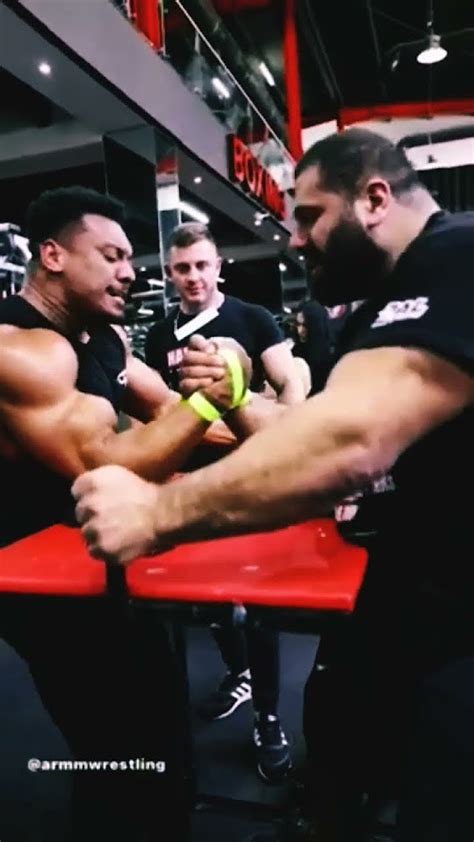 Lerry Wheels Vs Levan Arm Wrestling🤯 Laven🔥 Pawer 💪 Viralshort Arm