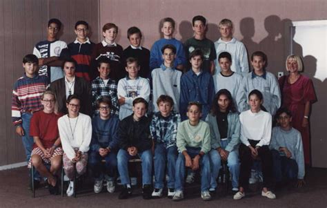 Photo de classe 4e de 1993 Collège Laurent Mourguet Copains d avant