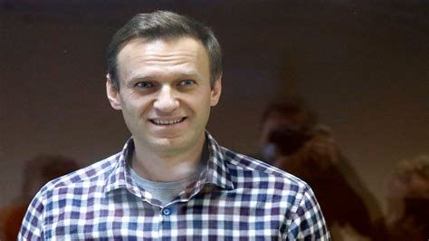 Alexei Navalny ‘seriously Ill In Prison Moved To Sick Ward Report