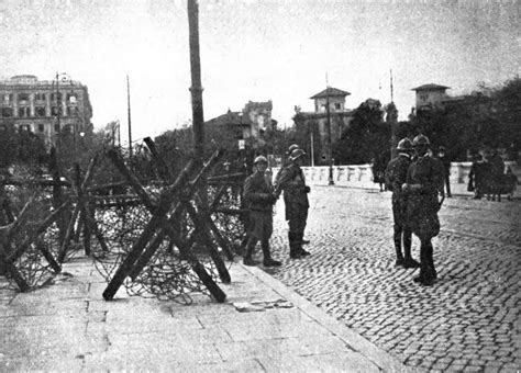 Un Siglo De La Marcha Sobre Roma La Toma Del Poder De Benito Mussolini