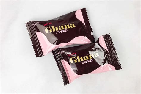 Ghana Chocolate - Living + Nomads – Travel tips, Guides, News ...