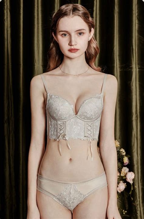 Elodie S Clara Corset Push Up Brassiere｜clara 马甲型无钢圈聚拢内衣 Elodie 伊洛蒂