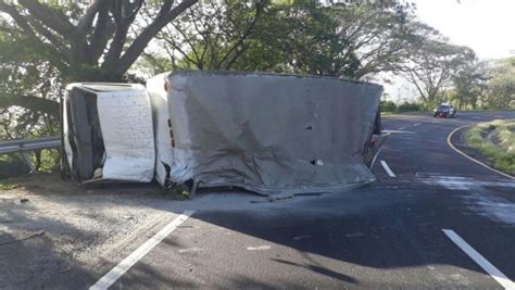 Una Persona Pierde La Vida En Accidente En Loma Campana