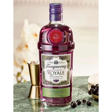 Gin Tanqueray Blackcurrant Royale 700ml em Promoção na Americanas