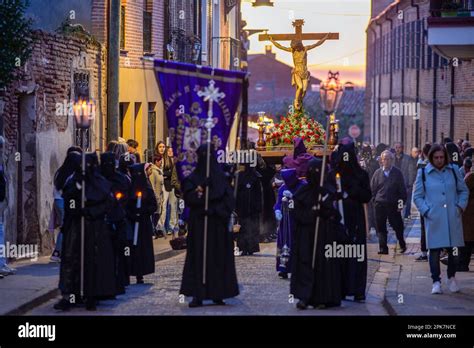 Penitents Of The Brotherhood Of Nuestro Padre Jes S Nazareno And