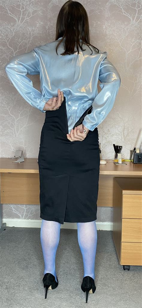Secretary Milf Anna K On Twitter Can You Help Me With This Zipper Milf Satin Satinblouse