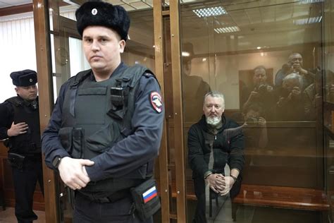 Russian Courts Jail A Putin Critic And A Woman Convicted Of A Blast