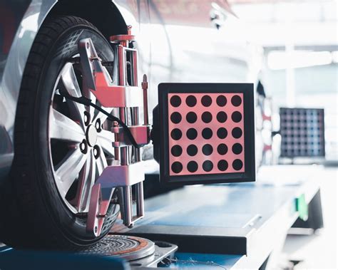 The Role Of Proper Wheel Alignment In Maximizing Tire Life And Fuel