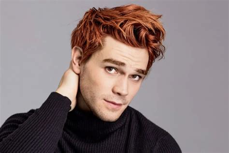 KJ Apa Biography, Height, Weight, Age, Movies, Wife, Family, Salary