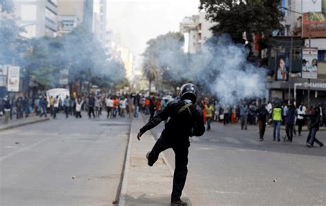 Kenya Bans Street Protests Over Election Confrontation