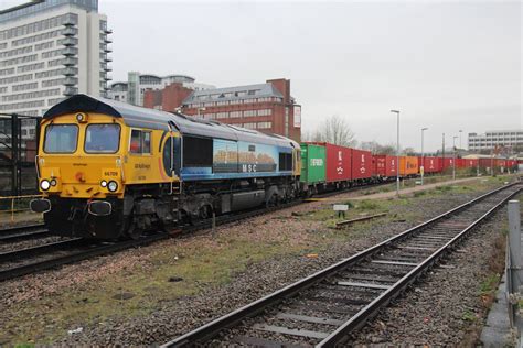 GBRF 66709 SORRENTO Working 4M19 SOUTHAMPTON WESTERN DOCKS Flickr